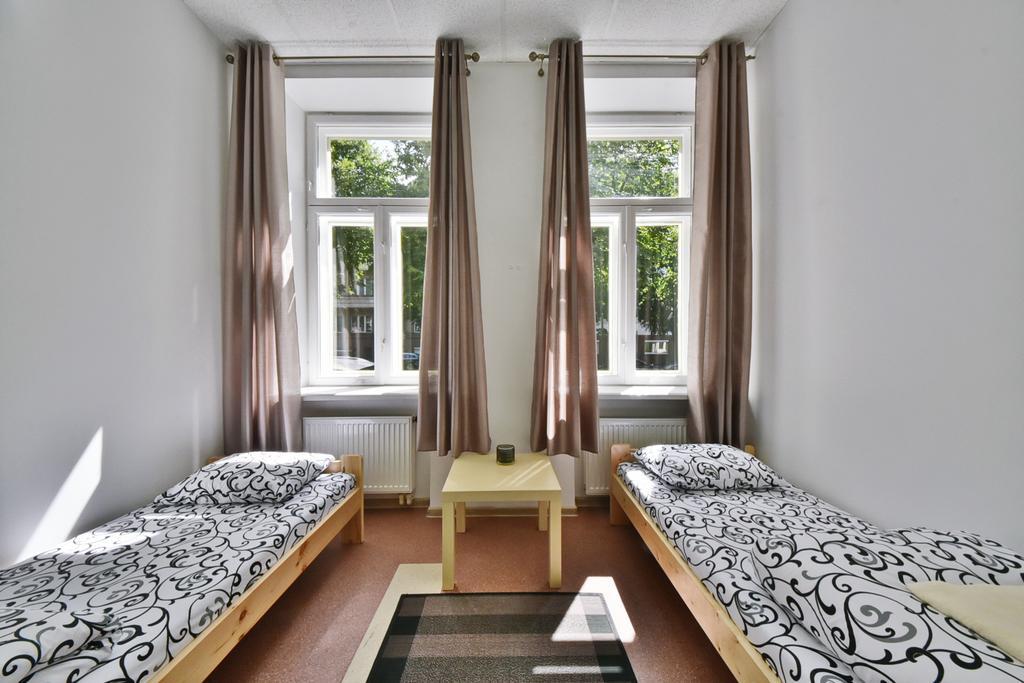 Laisves Avenue Hostel "Easy Kaunas" Exterior photo